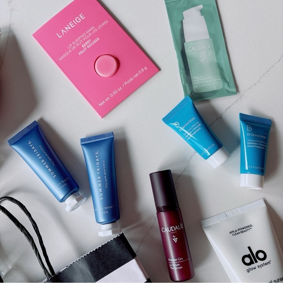 Sephora Skincare and Beauty Sample Set - Picture 6 of 7